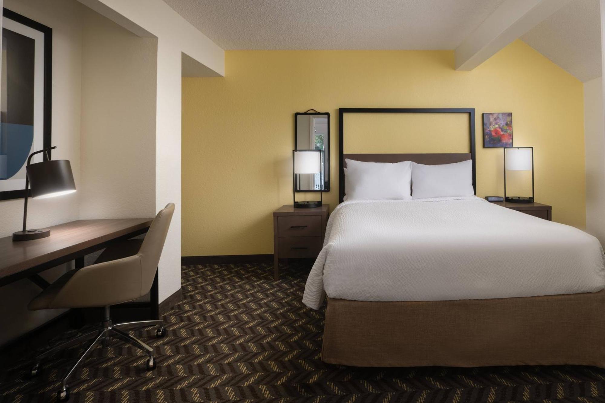 By Marriott San Francisco Airport San Mateo